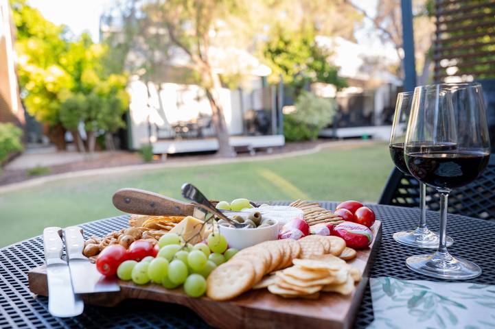 Holiday home for 6 people, with view and garden in Western Australia