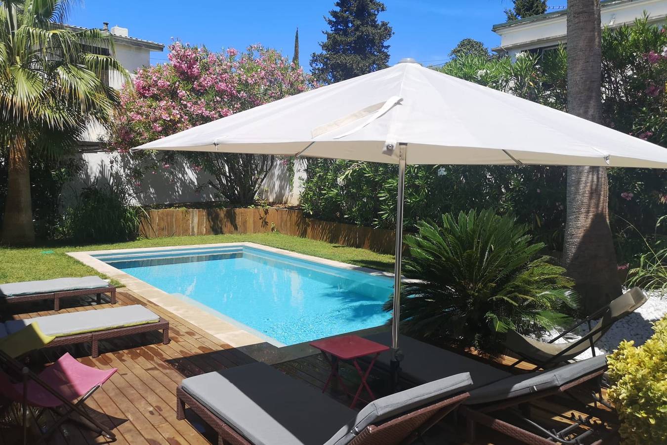 (048) La vie Juanaise in Antibes, Mediterranean Coast (France)