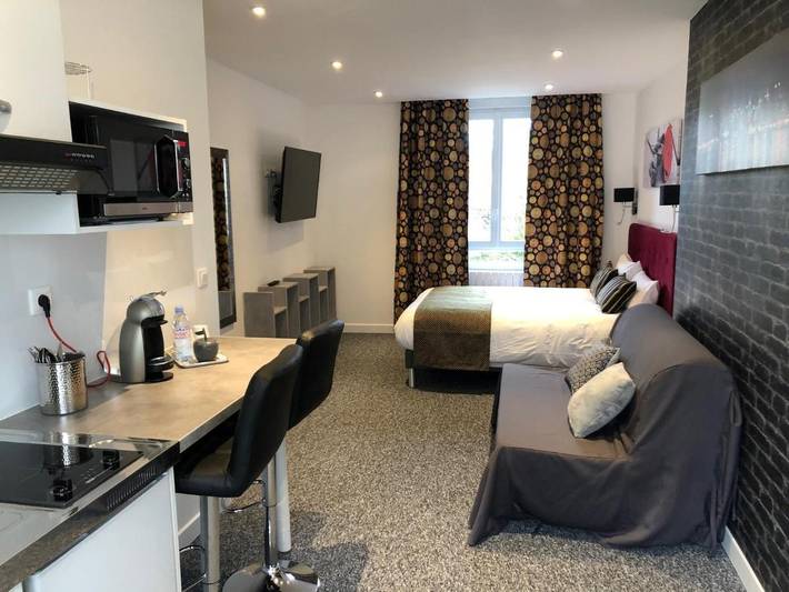 Location de vacances pour 2 personnes, avec Terrasse ainsi que Jardin et Vue à Flers - 4