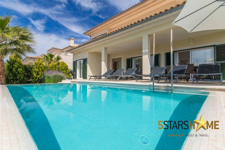 Villa für 8 Personen, mit Pool und Garten