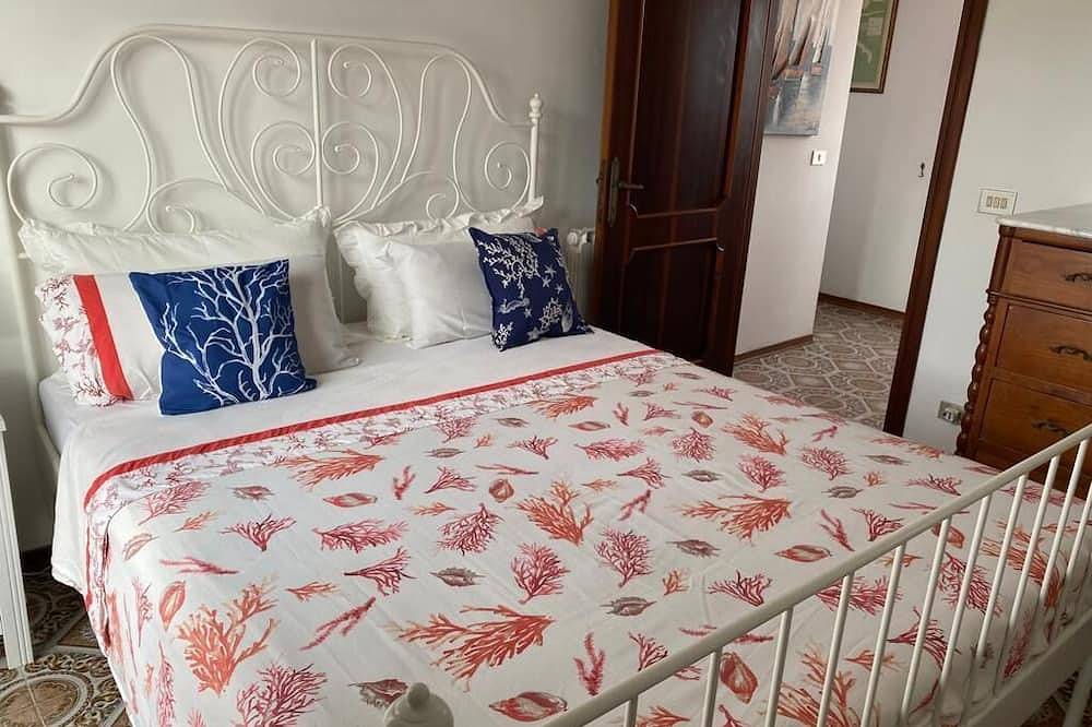 Ganze Wohnung, Ponzamania Kiss of the Sun in Italien