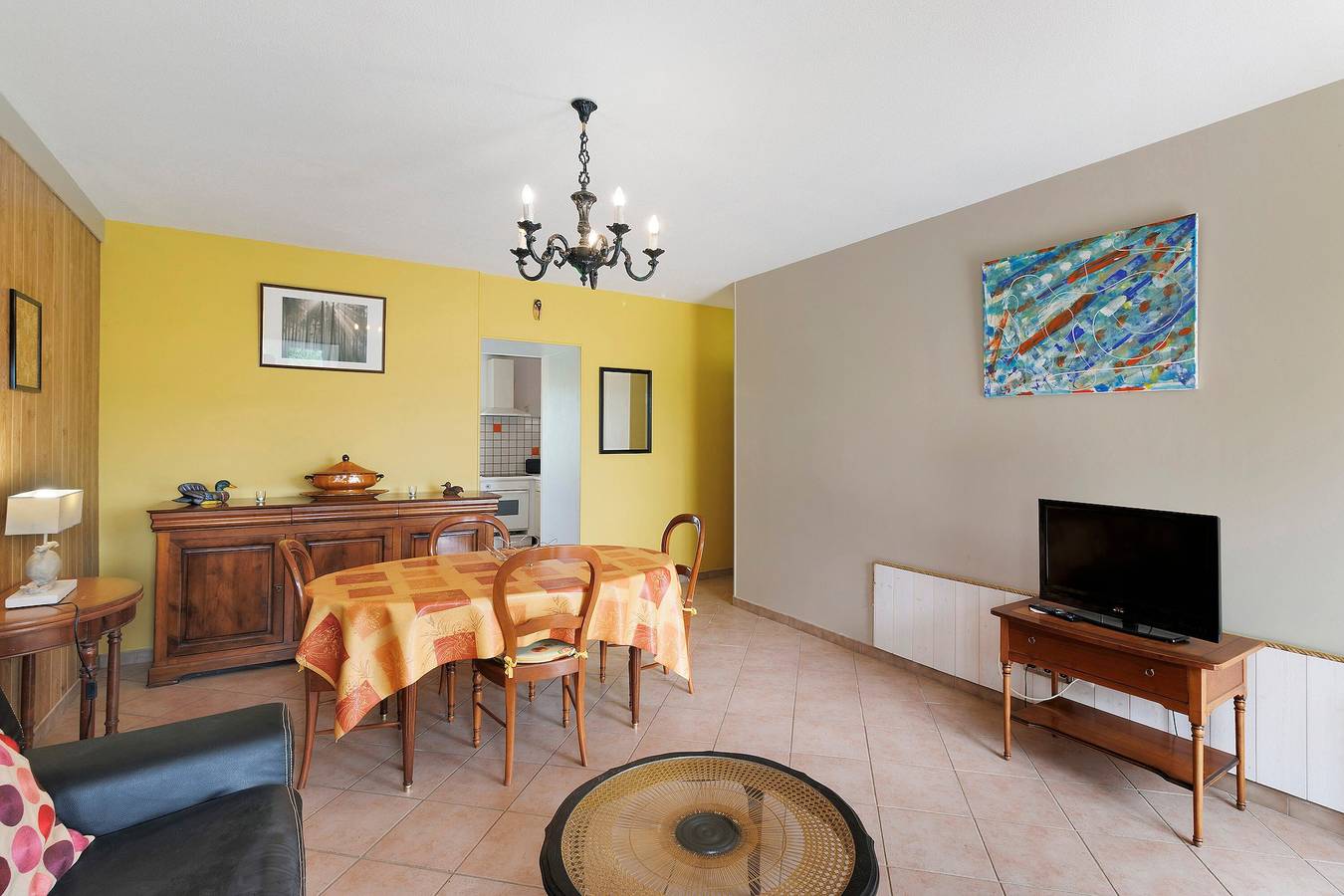 Gite Charly : terrasse privée, jardin commun, piscine et Wi-Fi à Salignac Eyvigues in Salignac-Eyvigues, Périgord Noir