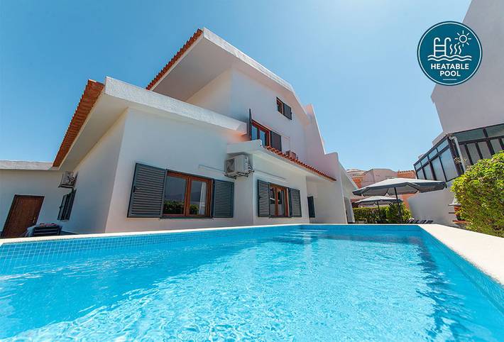 Villa für 16 Personen, mit Balkon und Garten - 1