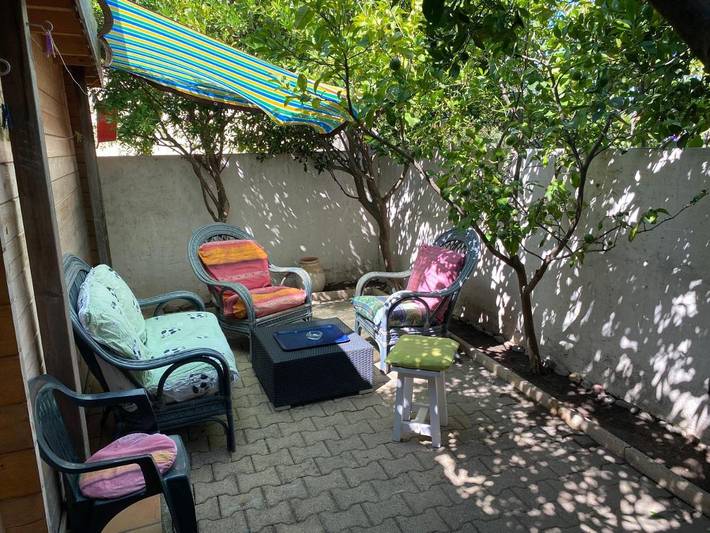 Location de vacances pour 6 personnes, avec jardin et vue à Brouilla - 3