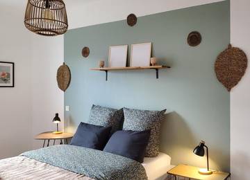 Gîte pour 4 personnes, avec jardin ainsi que vue et piscine à Colombiers