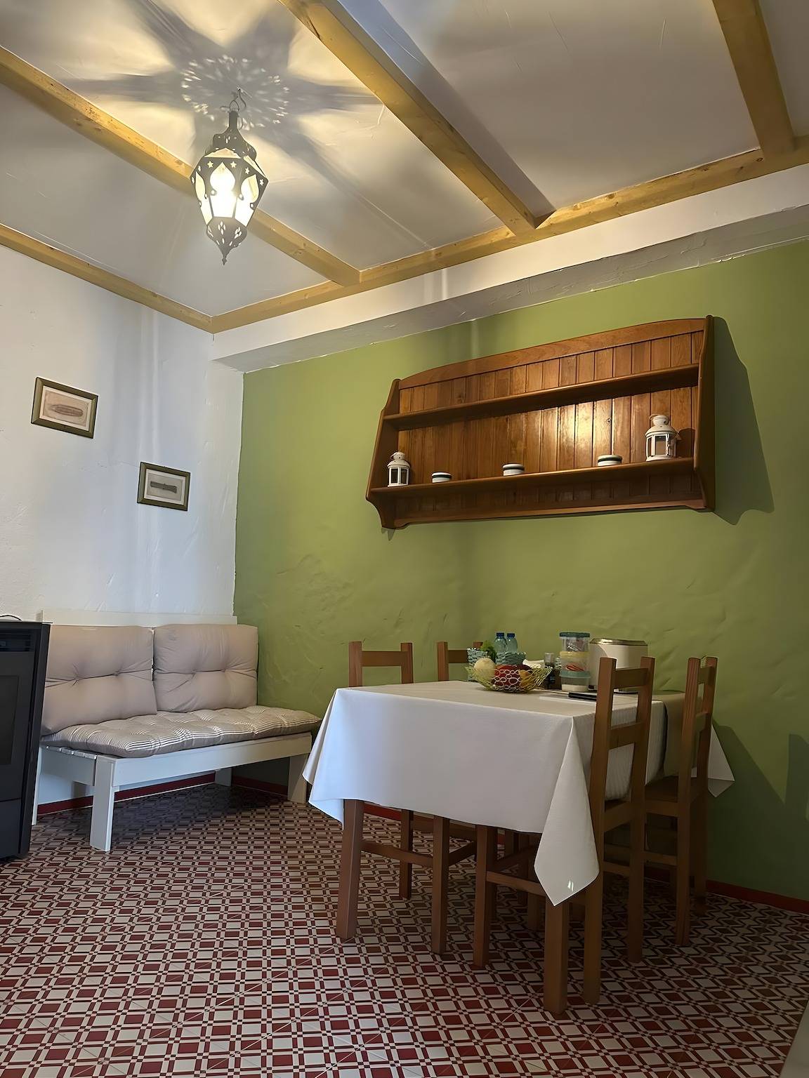 Appartement entier, Appartement Casa Alecrim avec balcon, Wi-Fi et climatisation in São Martinho das Amoreiras, Alentejo Litoral