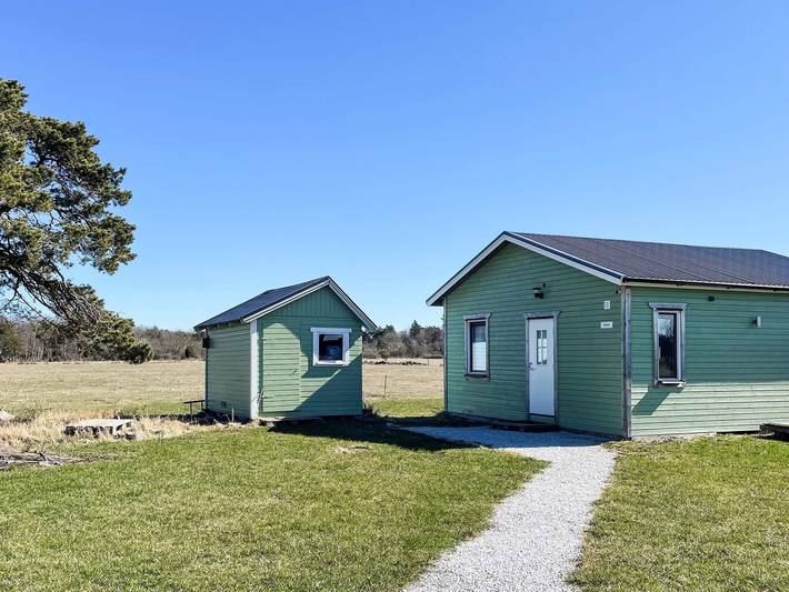 Feriehus for 4 personer, med balkong, barnevennlig på Gotland