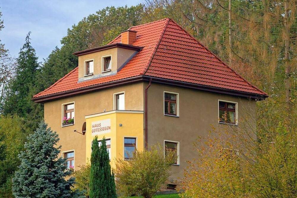 Ganze Wohnung, Ferienwohnung Haus Gottessegen - Ferienwohnung, 1 Schlafraum in Rathen, Elbsandsteingebirge