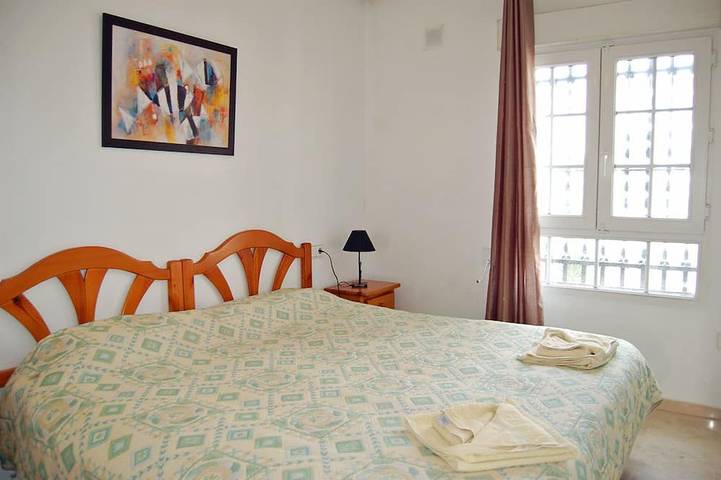 Appartement entier, Las Violetas 2 bed apt, Villamartin Plaza, Golf, Beach Sun & Food in Villamartín (Orihuela), Orihuela