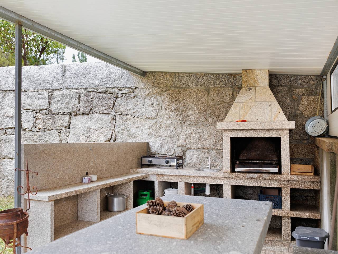 Casa Miradouro Fafião: Vista Montagna, Piscina Privata e Wi-Fi nel Gerês in Cabril, Gerês