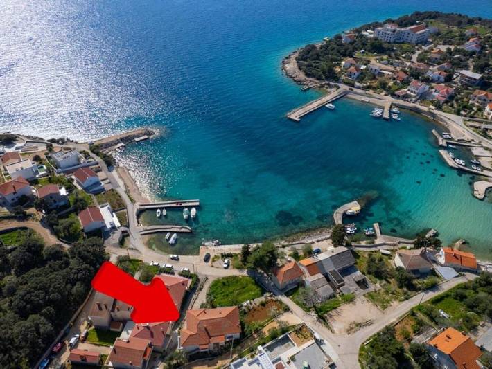 Ferienwohnung für 4 Personen, mit Terrasse und Garten