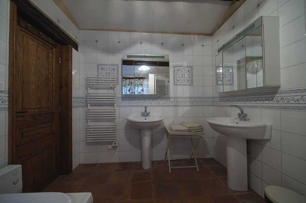 Schöne Villa für 8 Personen mit privatem Pool! in Le Buisson-de-Cadouin, Périgord Pourpre