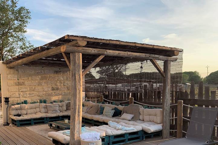 Maison de campagne pour 6 personnes, avec Jacuzzi ainsi que Jardin et Piscine à Aigues-Mortes