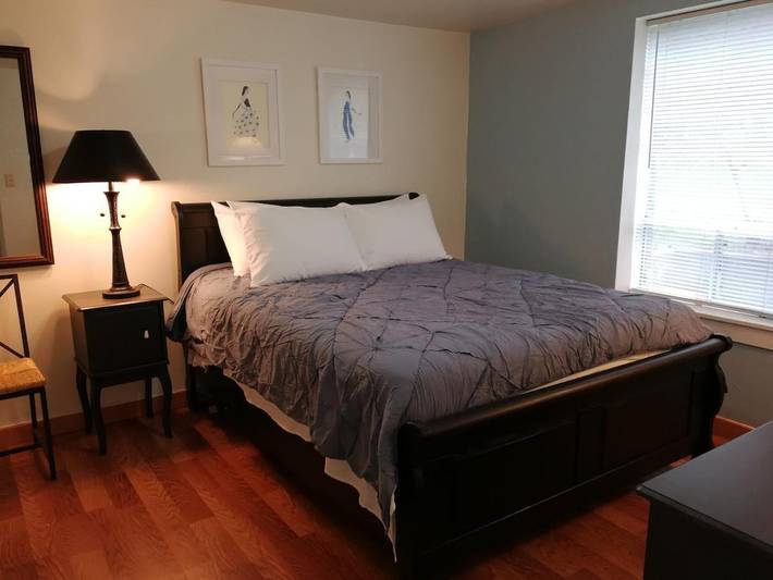 Apartamento para 2 personas, con jardín en Seattle