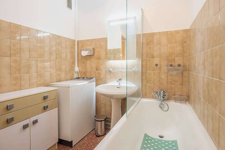 Gîte pour 4 personnes, avec balcon dans Port De Saint Jean De Luz - 4