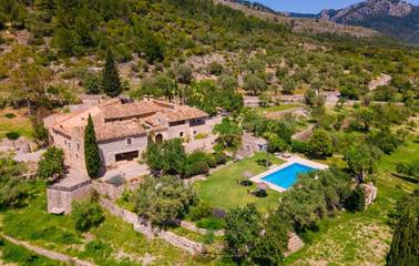 Finca in Selva, Mallorca Inselmitte für 10 