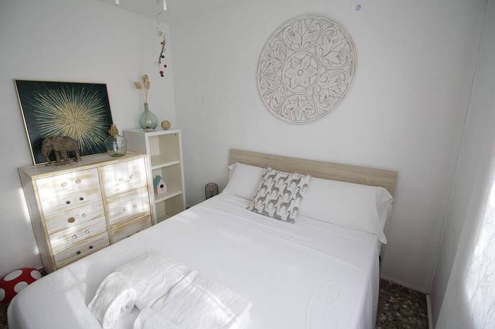 Location de vacances pour 6 personnes, avec jardin et terrasse, animaux acceptés à Busot - 3