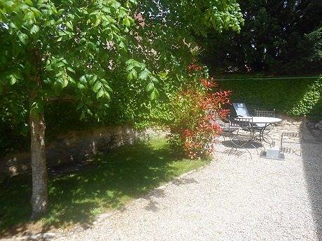 Location de vacances pour 3 personnes, avec terrasse dans Yonne - 2