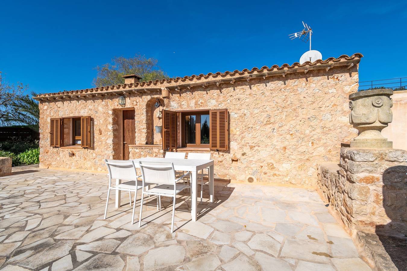 Villas2meet Sa Caseta Manacor – Mallorcan Charm near Rafa Nadal Academy in Manacor, East Majorca