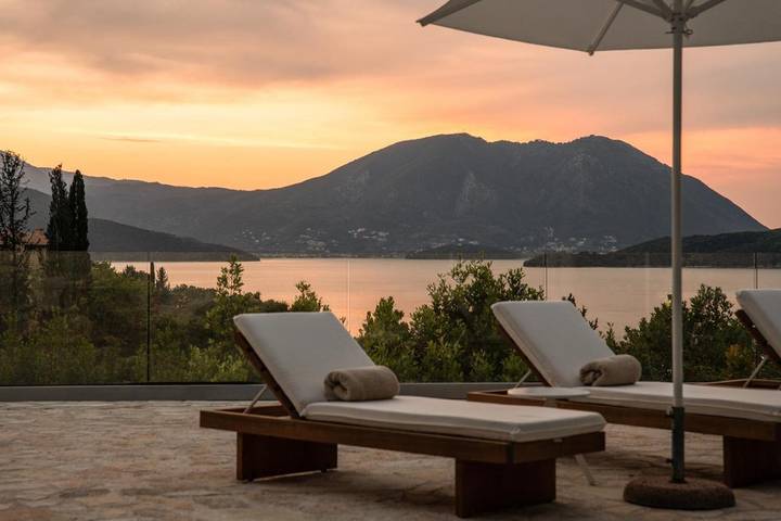 Villa with Sea View in Σπαρτοχώρι, Μεγανήσι
