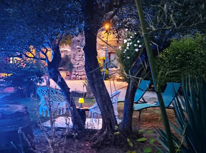 Gîte pour 2 personnes, avec jardin et piscine à Argilliers - 3