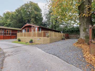 Lodge for 4 People in Bowness-on-Windermere, Cumbria, Photo 1