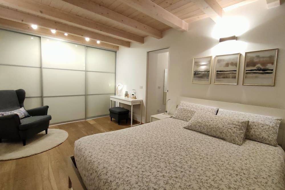 Entire apartment, Trieste (Barcola) - Apartment in villa with private garden, 300 meters from the sea in Trieste, Carso