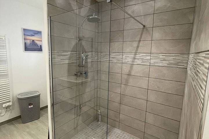 Location de vacances pour 8 personnes, avec terrasse, animaux acceptés à Le Héron - 3