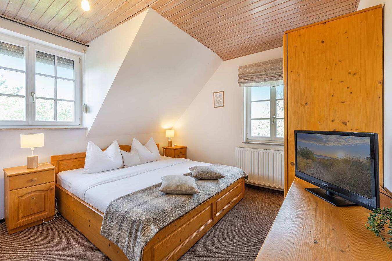 Doppelhaushälfte in Kachlin mit Sauna, Kamin und Garten in Kachlin, Dargen