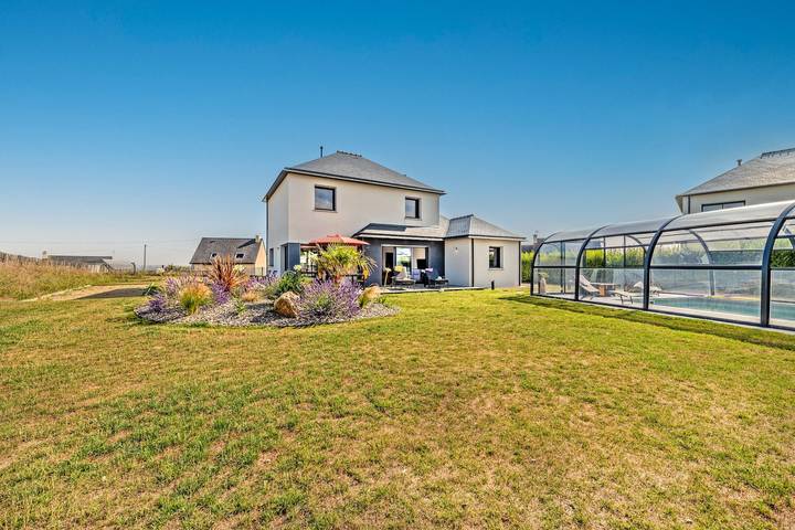 Casa vacanza per 8 persone, con Giardino in Bretagna