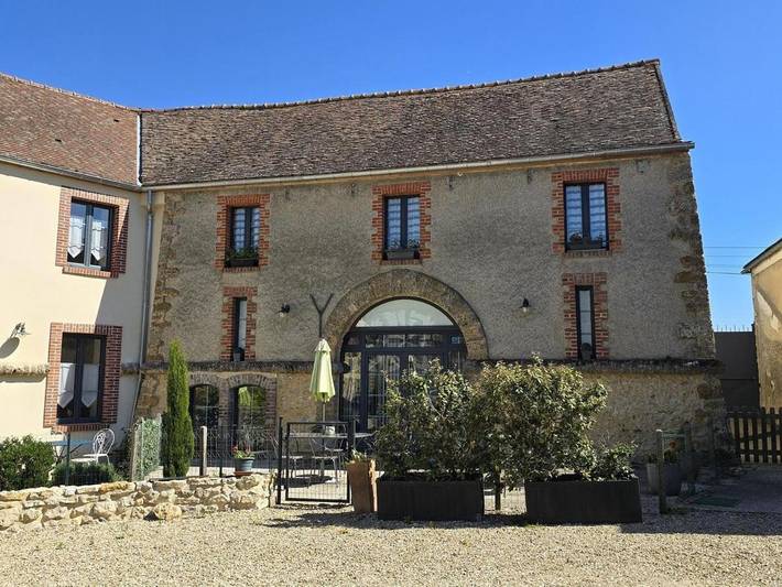Location de vacances pour 9 personnes, avec Terrasse à Mareil-le-Guyon