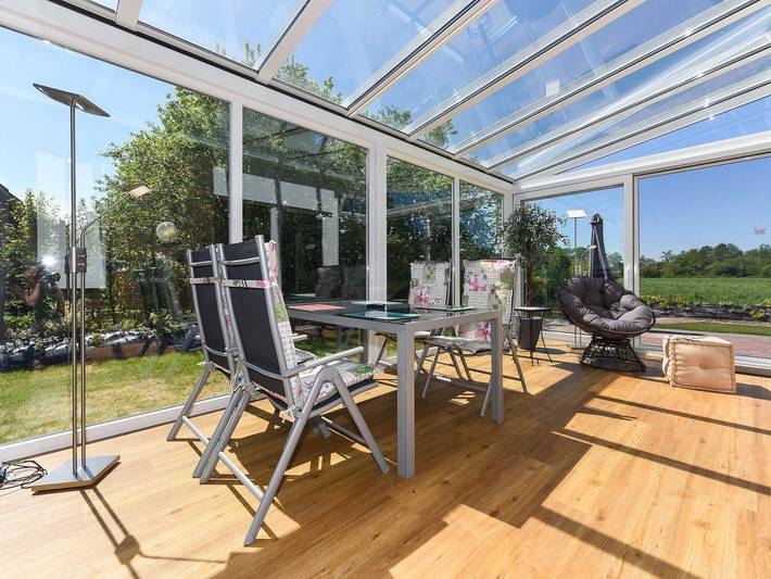 Ferienwohnung für 5 Personen, mit Garten und Sauna sowie Terrasse, kinderfreundlich in Holtgast - 4