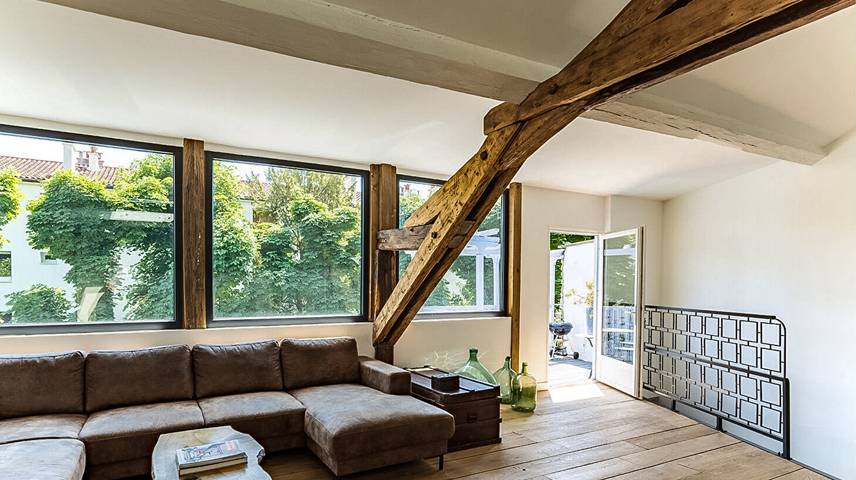 Appartement entier, Loft 92 - Avec belle terrasse proche de Paris in Ville-d'Avray, Hauts-de-Seine