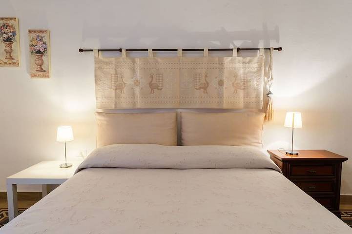 Appartamento intero, Holiday Home Alle Pavoncelle, indipendente con terrazzo di 50 mq in Portoscuso, Sulcis Iglesiente