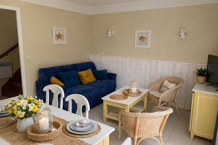 Maison d’hôte pour 4 personnes, avec piscine et jardin à Talmont-Saint-Hilaire - 2