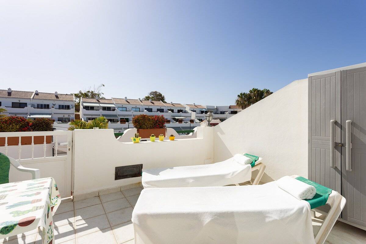 Geheel appartement, Vakantieappartement voor 3 personen met terras in Costa del Silencio, Arona