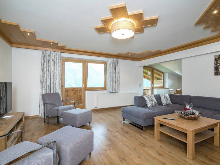 Ferienhaus für 50 Personen, mit Balkon und Terrasse sowie Garten und Sauna in Wald im Pinzgau - 3