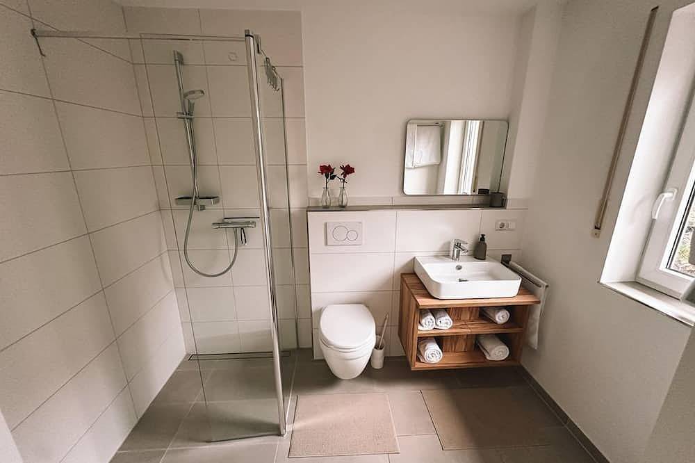 Ganze Wohnung, Ferieneleganz am Fluss - Appartement/Fewo, Bad, Wc in Bad Ems, Lahn-Taunus