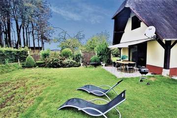 Gîte pour 5 personnes, avec jardin à Thérouldeville