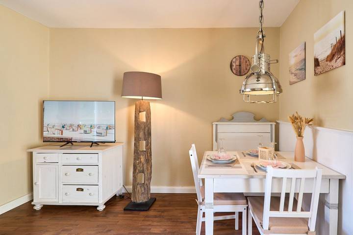 Ferienwohnung für 4 Personen, mit Balkon und Garten in Kellenhusen - 3