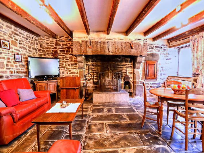 Location de vacances pour 5 personnes, avec jardin à Montaigu-les-Bois - 4