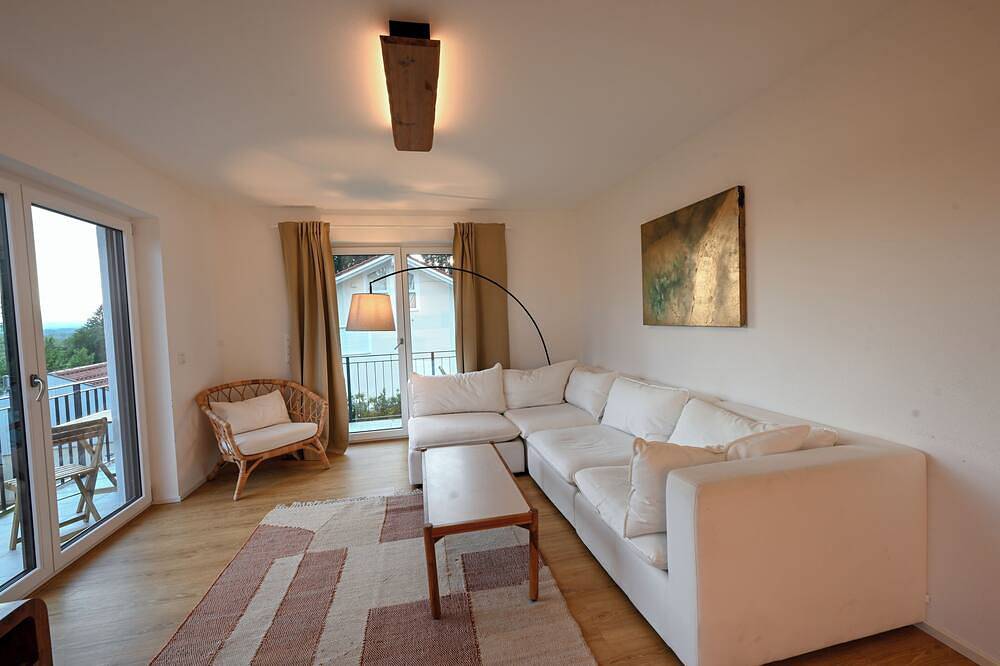 Ganze Wohnung, ღliboria I Stylische Maisonette I See in Uffing, Das Blaue Land