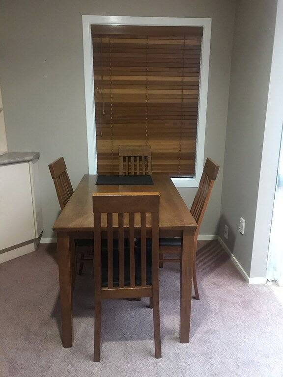 Observation House, two bedroom house, close to shops, beach and eateries. in Paraparaumu, Kapiti Coast District