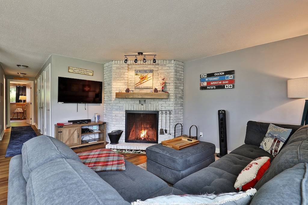 Ganze Wohnung, The Slopes Strike Back 1Br w/ Mountain Views. Hot Tub, Sauna, Pool in Killington, Rutland County