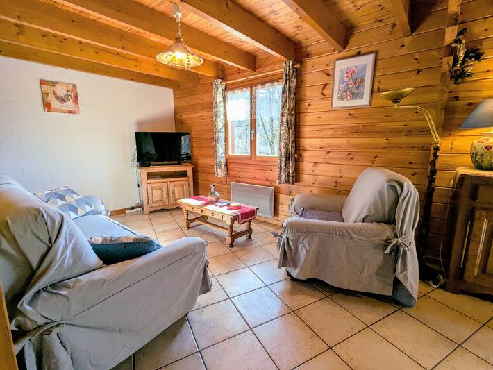 Charmantes Ferienhaus im Grünen mit Terrasse, 4 Sz, 2 Bz, in der Nähe von Skipiste und See. in Le Ménil, Regionaler Naturpark Belchen der Vogesen