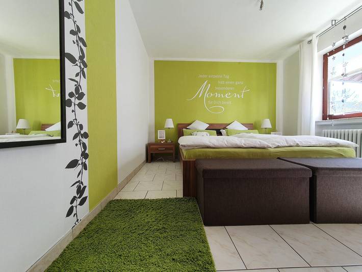 Ferienhaus für 2 Personen, mit Balkon und Terrasse sowie Garten in Ehrenberg (hessen) (Länder)