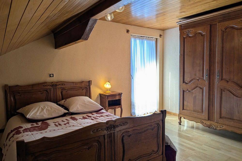 Cozy cottage in the Vosges with fireplace in Belfahy, Haute-Saône