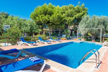 Villa in Inca, Mallorca Inselmitte für 8 