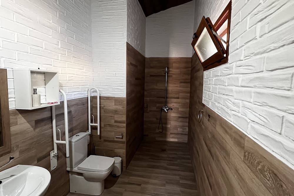 Apartamento rural independiente con vistas a Sierra de Cazorla y accesible para movilidad reducida in El Almicerán, Cazorla