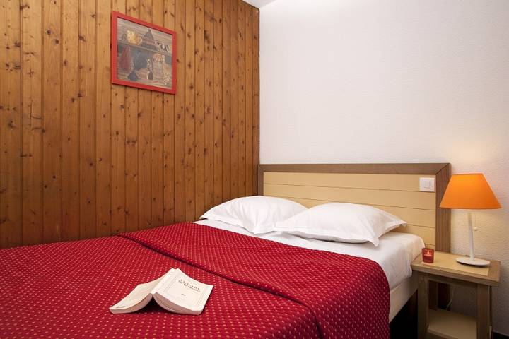 Gîte pour 6 personnes, avec sauna dans Office De Tourisme Les Menuires - 3